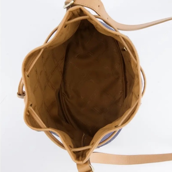 Longchamp bucket crossbody - Picture 2 of 3